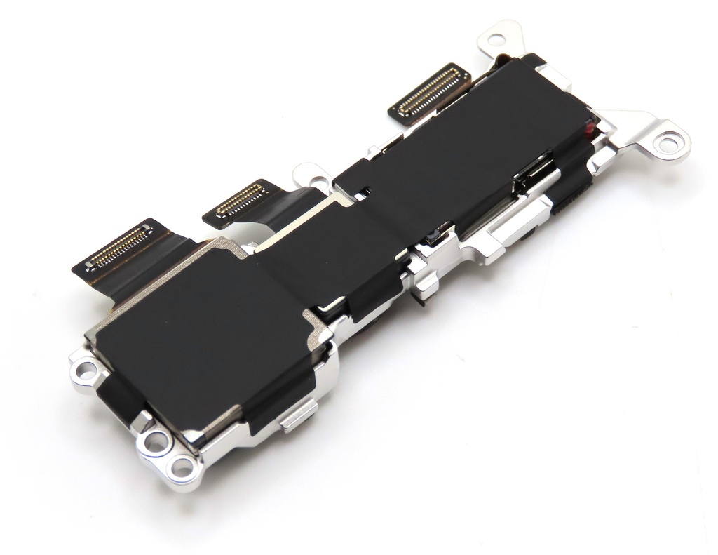 Google Pixel 11 Rear Triple Camera Module